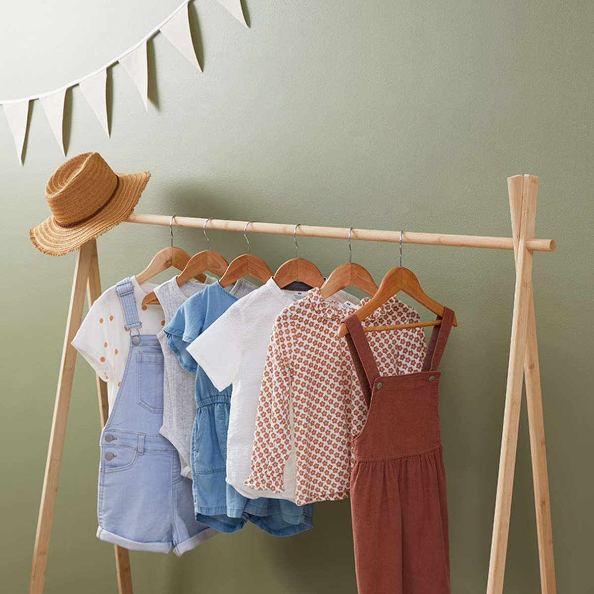 Mocka clothes rack sale