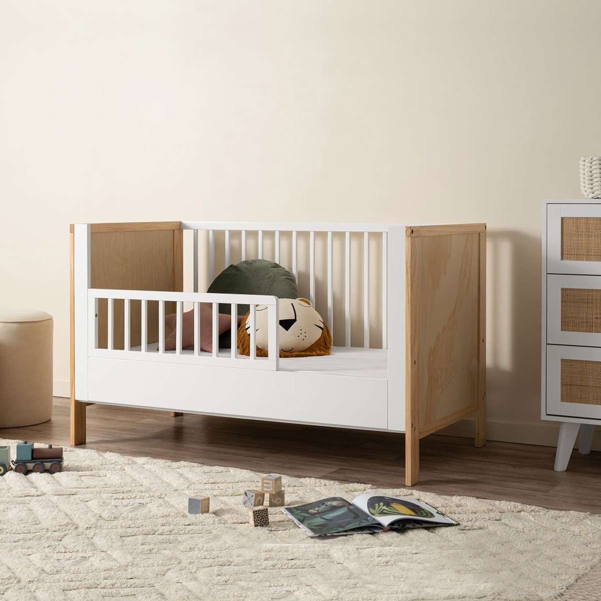 Aspiring White/Natural 3-in-1 Cot White Conversion Bundle - Mocka Australia