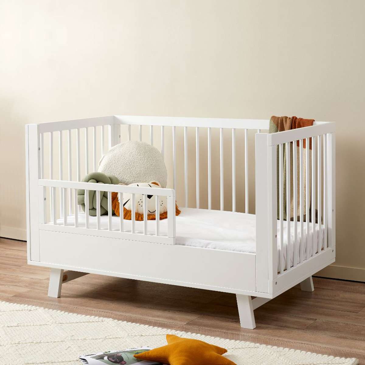 Aspen White 3-in-1 Cot Conversion Bundle - Mocka Australia