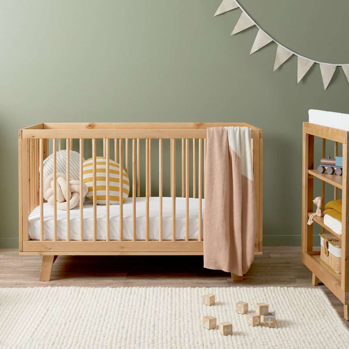 Aspen Natural Six Piece Nursery Set