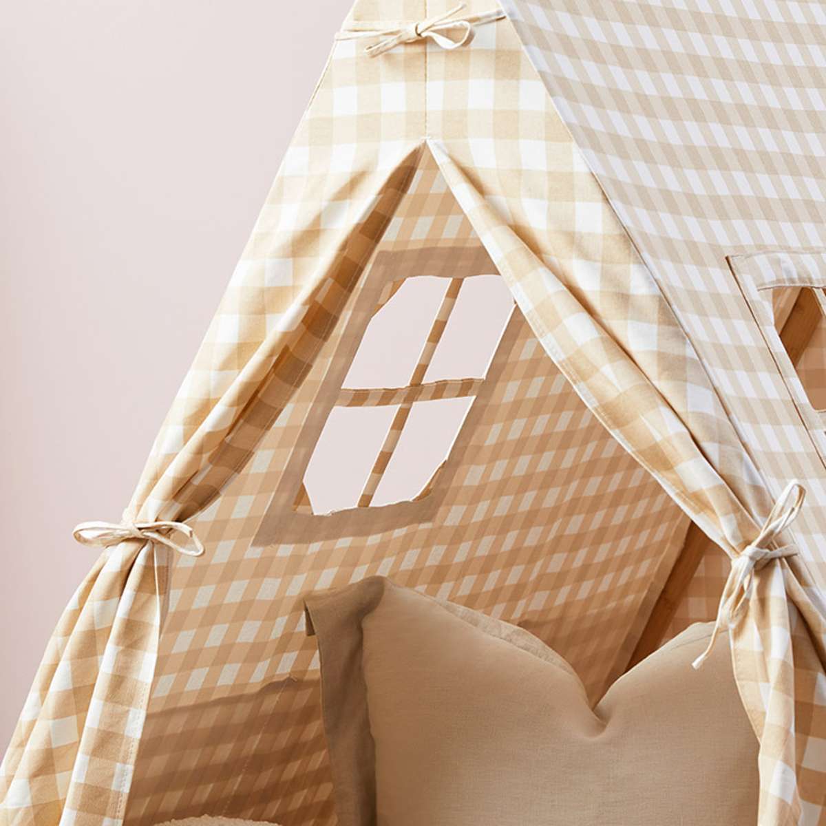 Minka House - Beige Gingham