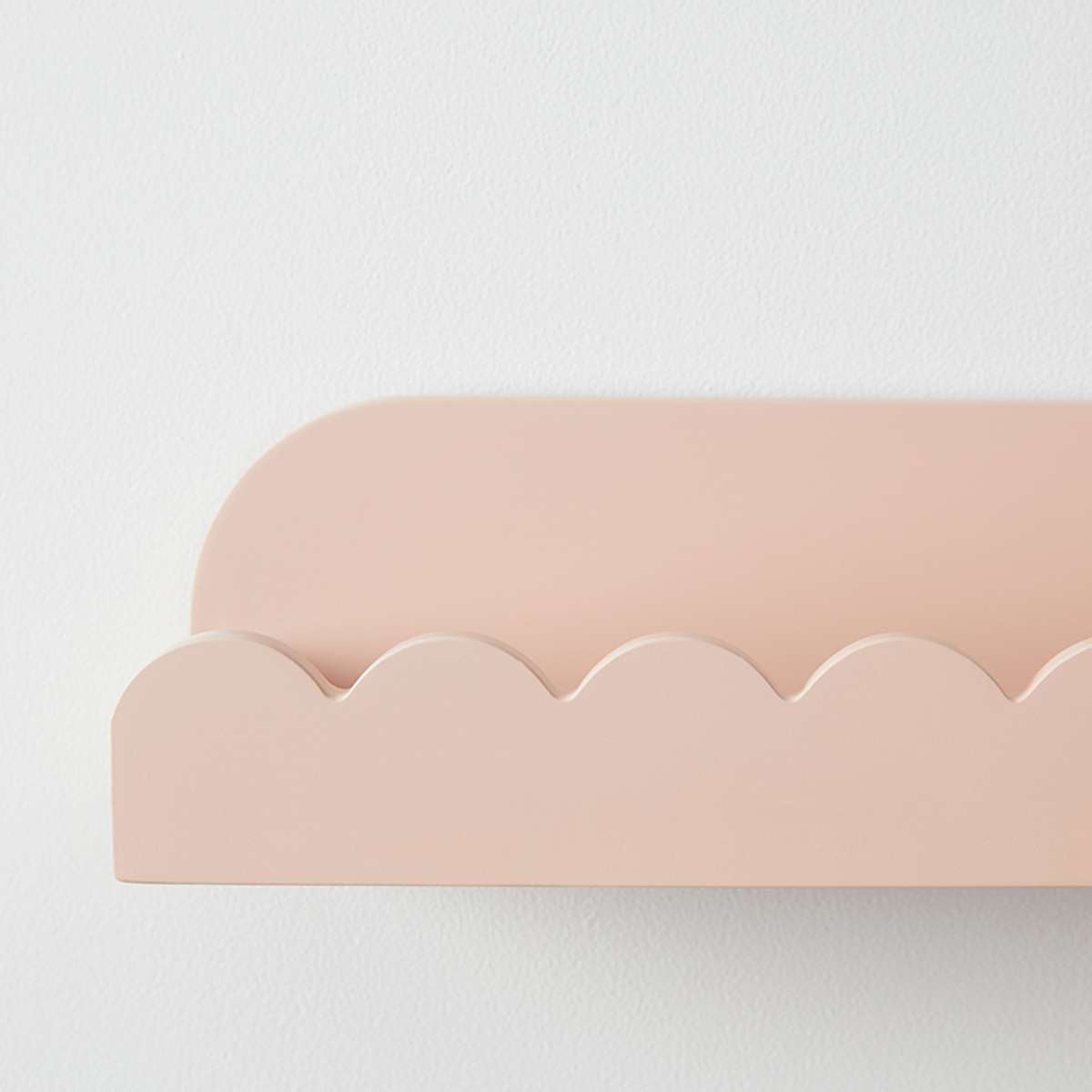 Sarah Scalloped Wall Shelf - Pink