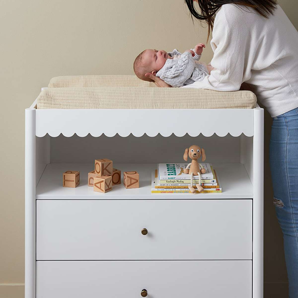 Mocka changing table best sale