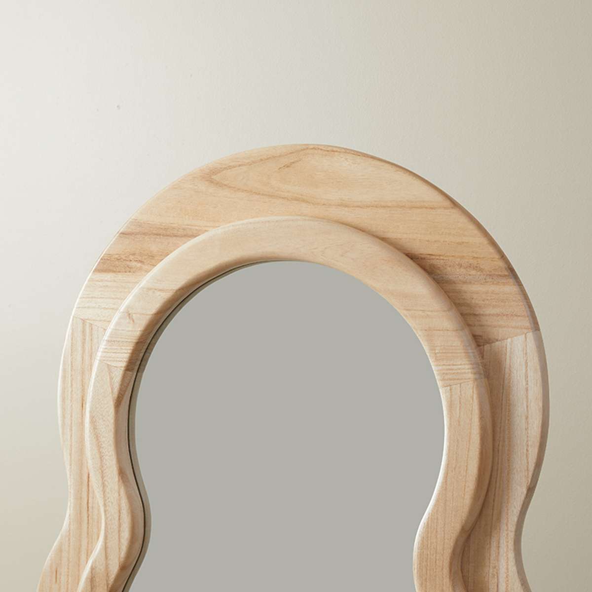 Squiggle Mirror