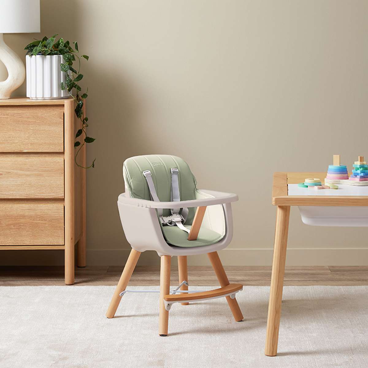 Jenson Natural Highchair - Sage Green