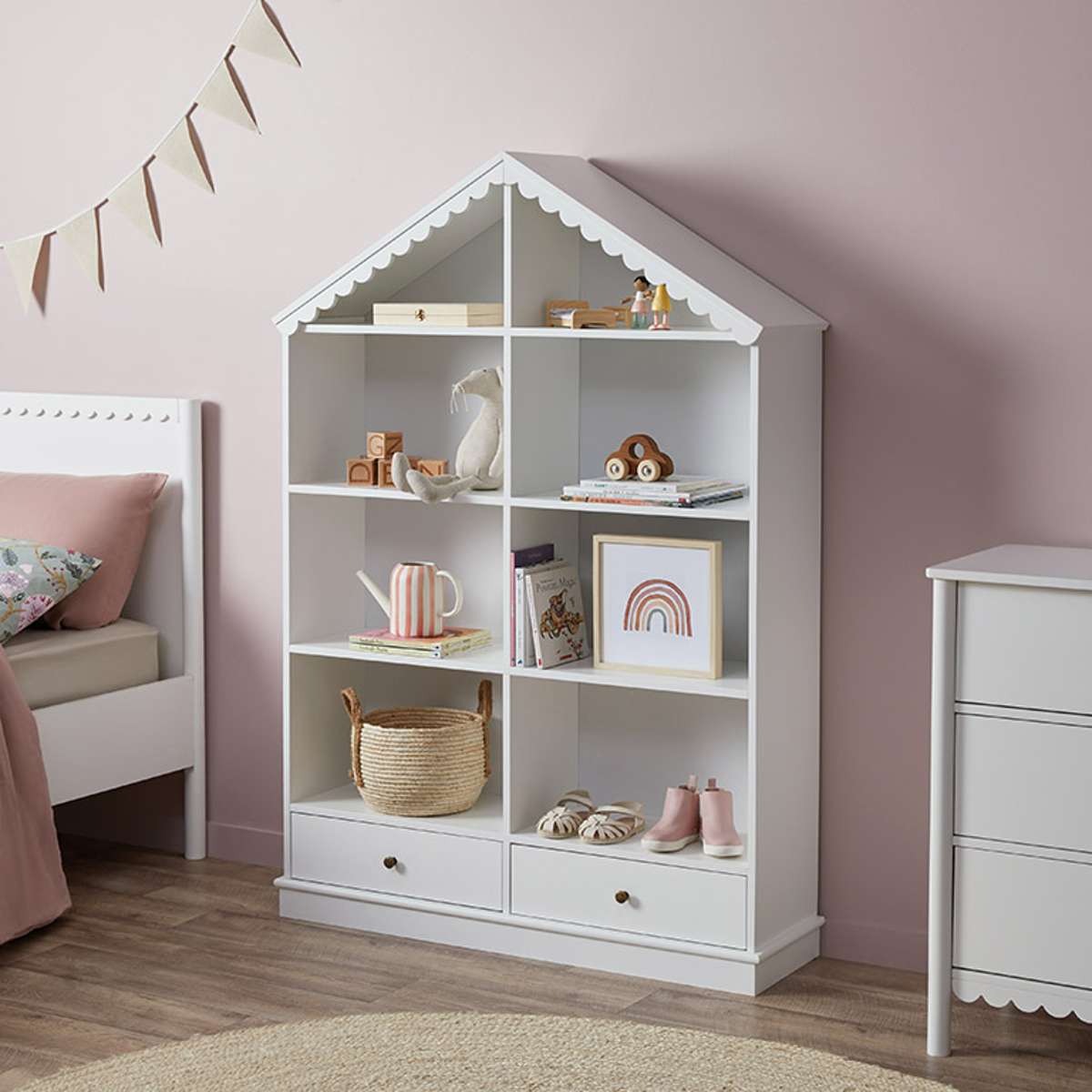 Maisie Scalloped House Bookcase - White